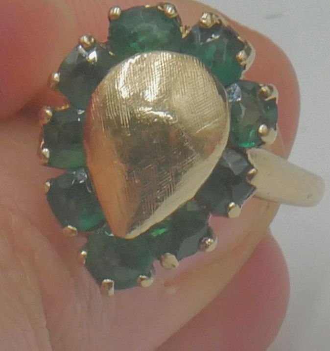 14KT VINTAGE YELLOW GOLD RING SIZE 8.5 6.1 GRAMS WITH EMERALDS. PLEASE NOTE DUE TO ITS AGE SOME OF THE EMERALDS HAVE IMPERFECTIONS. 886688-1.