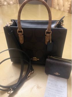 Maggie Small Tote Bag In Blocked Signature Canvas