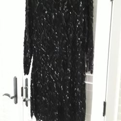 Beautiful Nlack Sequin Party Dress