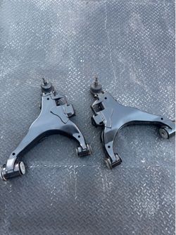 2011 Sequoia Front Lower Control Arms