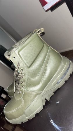 Men Nike Boots