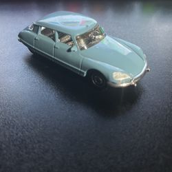Matchbox 2007 DS 21 Pallas