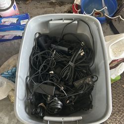 LAPTOP CHARGERS GENUINE BRANDS, DELL, HP, INTEL, LENOVO, ACER, ETC