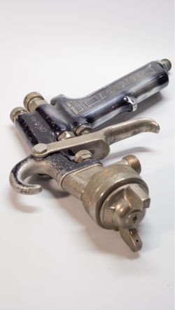 Binks Model 7 Spray Gun