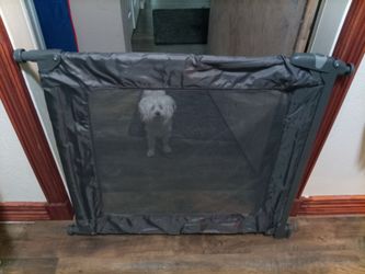 Like new Safe Fit baby gate