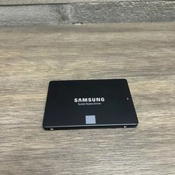 Samsung 850 EVO 250GB,Internal,2.5 inch Solid State Drive