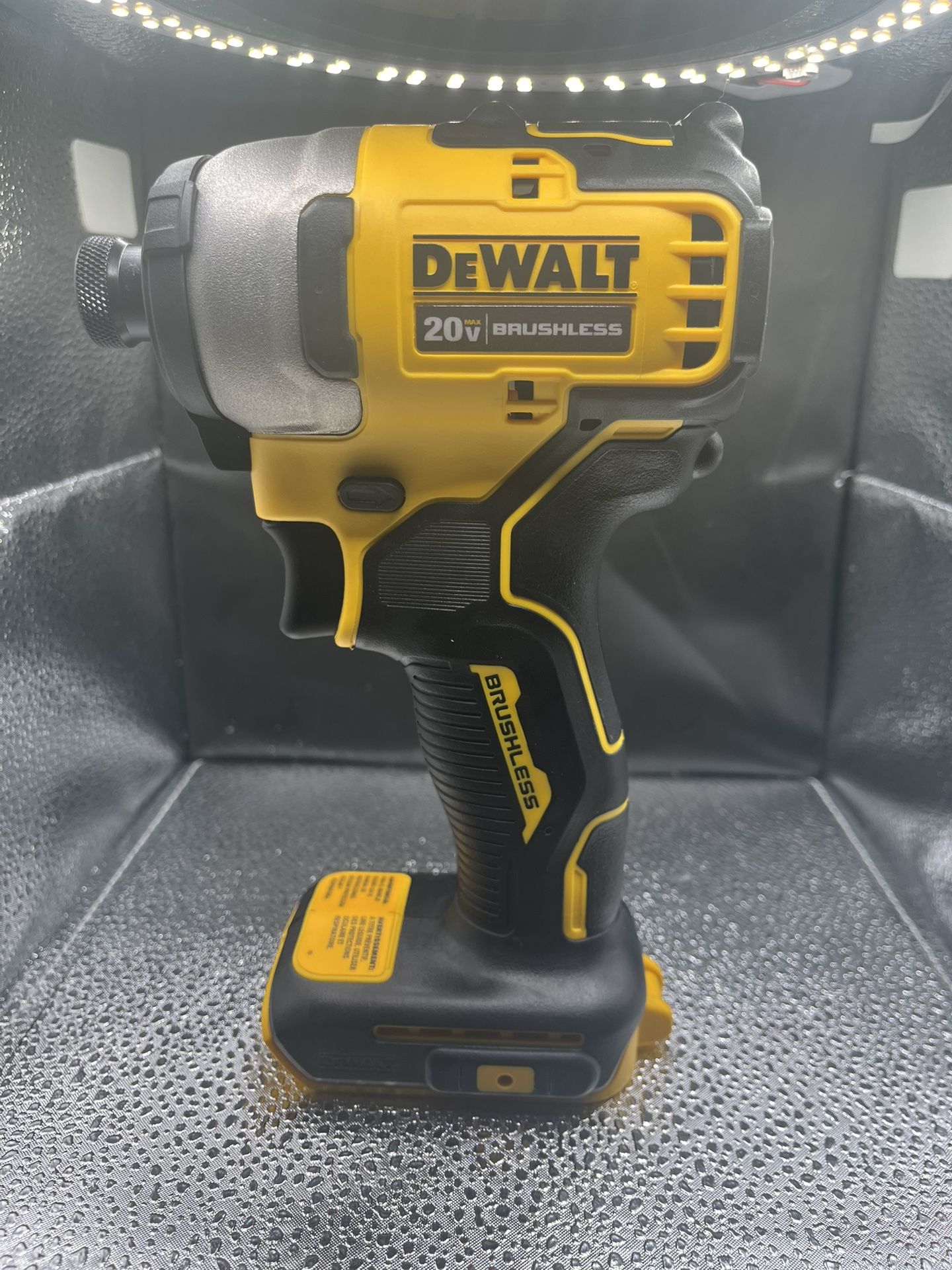 20V Max 1/4” Brushless Impact Driver