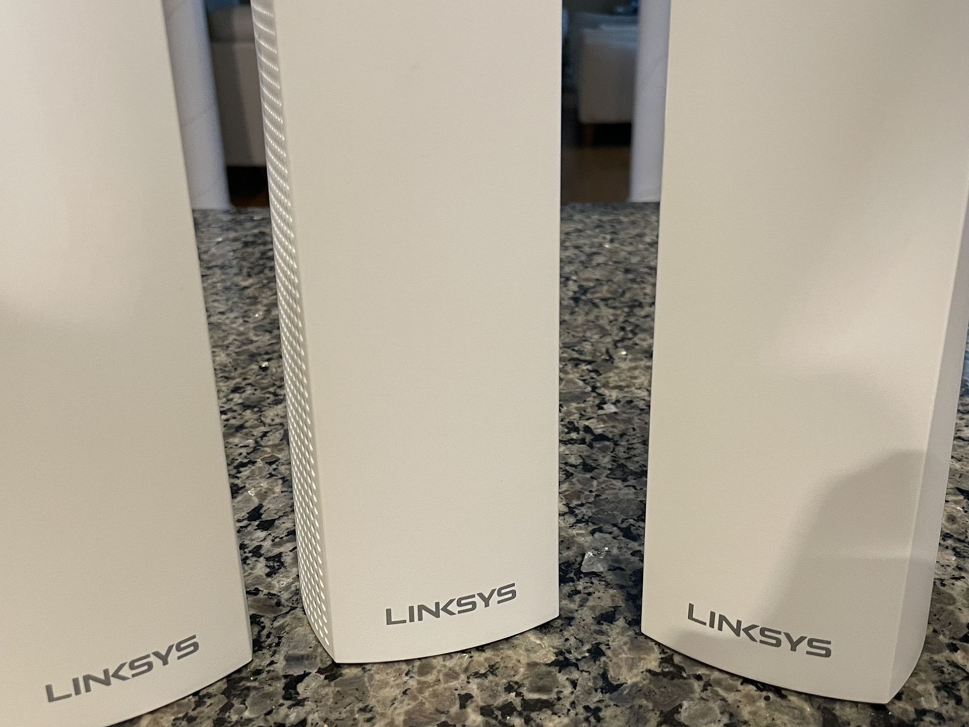 Linksys Velop Mesh Router (Tri-Band) Wi-Fi Mesh Network 3 Pack