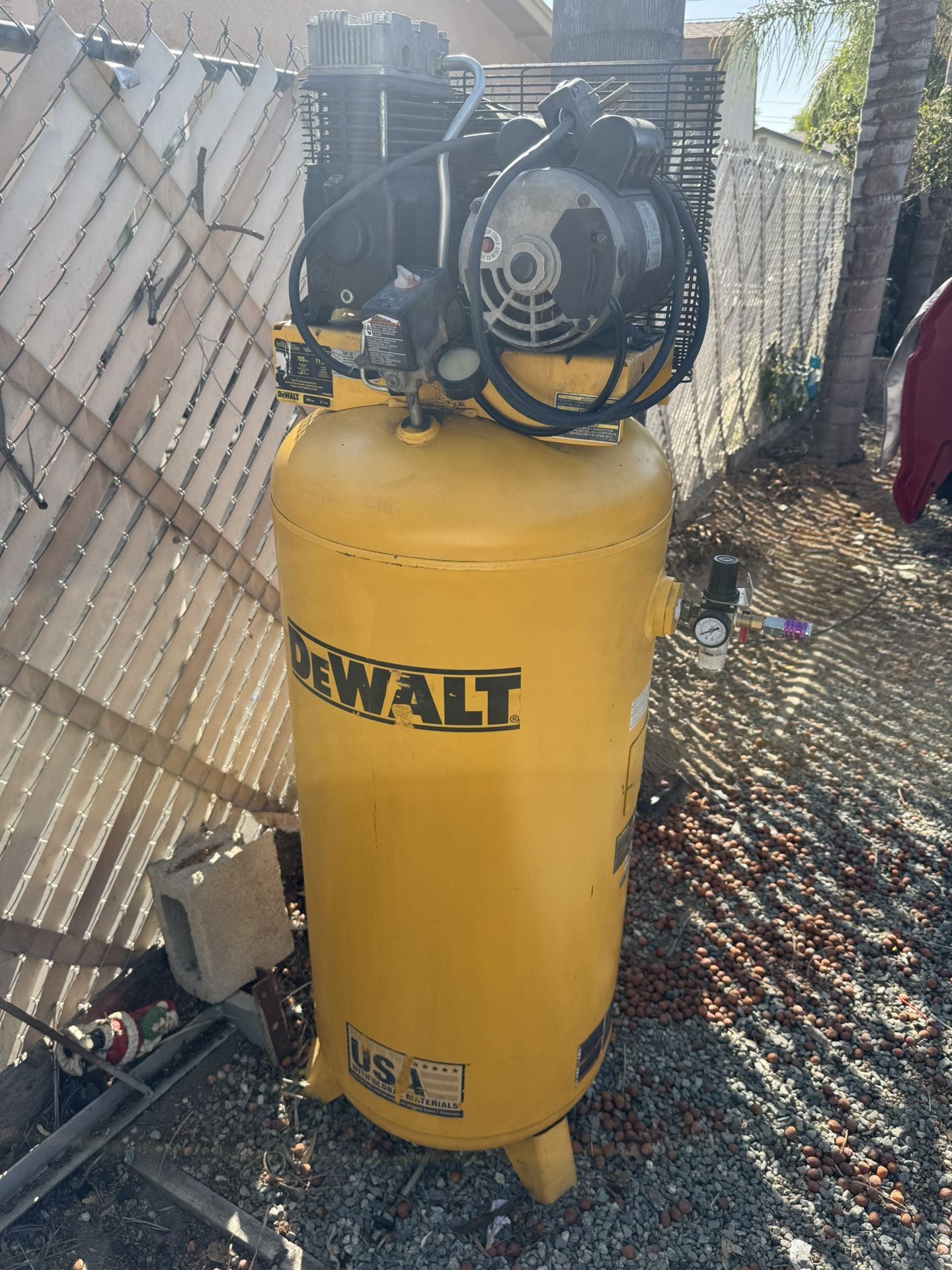 DeWalt Air Compresor 
