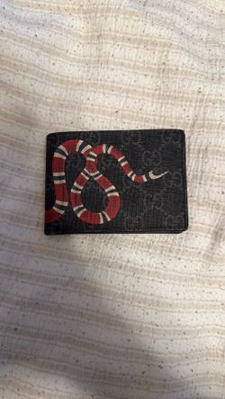 Gucci Wallet (4 Card Slot)