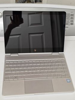 HP Pavilion x360 - i7-7500u, 8GB DDR3, 256GB
