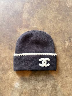White and black beanies