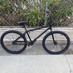 Black Haro Bike | Worth $900, Selling For $300!!
