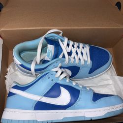 Nike Dunks 