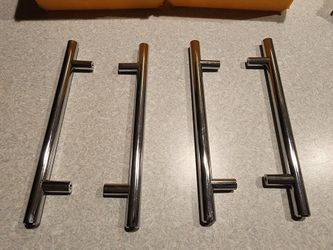 Cabinet Hardware (Pulls)