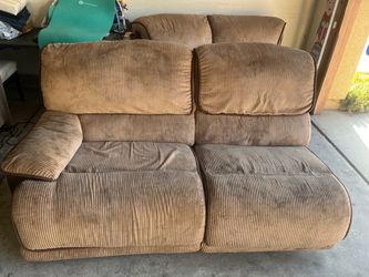 Free sectional couch with recliners
