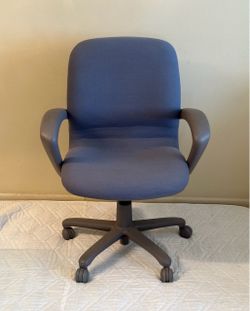 Vintage Very Well-Made Steelcase Sensor Leap Office Chair, Gray Blue