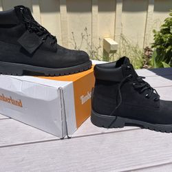 Black Timberlands Size 5.5 