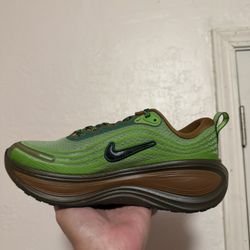 Doernbecher Molly Bell Size 7w