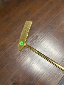 Lucky wedges and putter