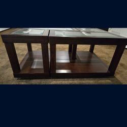 Raymour & Flanigan Coffee Table and 2 End Tables