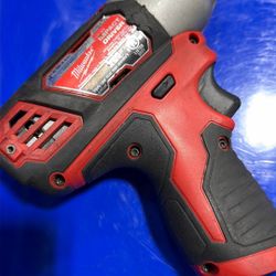 Milwaukee Impact Driver 1/4 Hex 