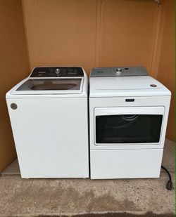Washer and dryer electric laundry set