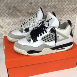 Jordan 4 Retro 
