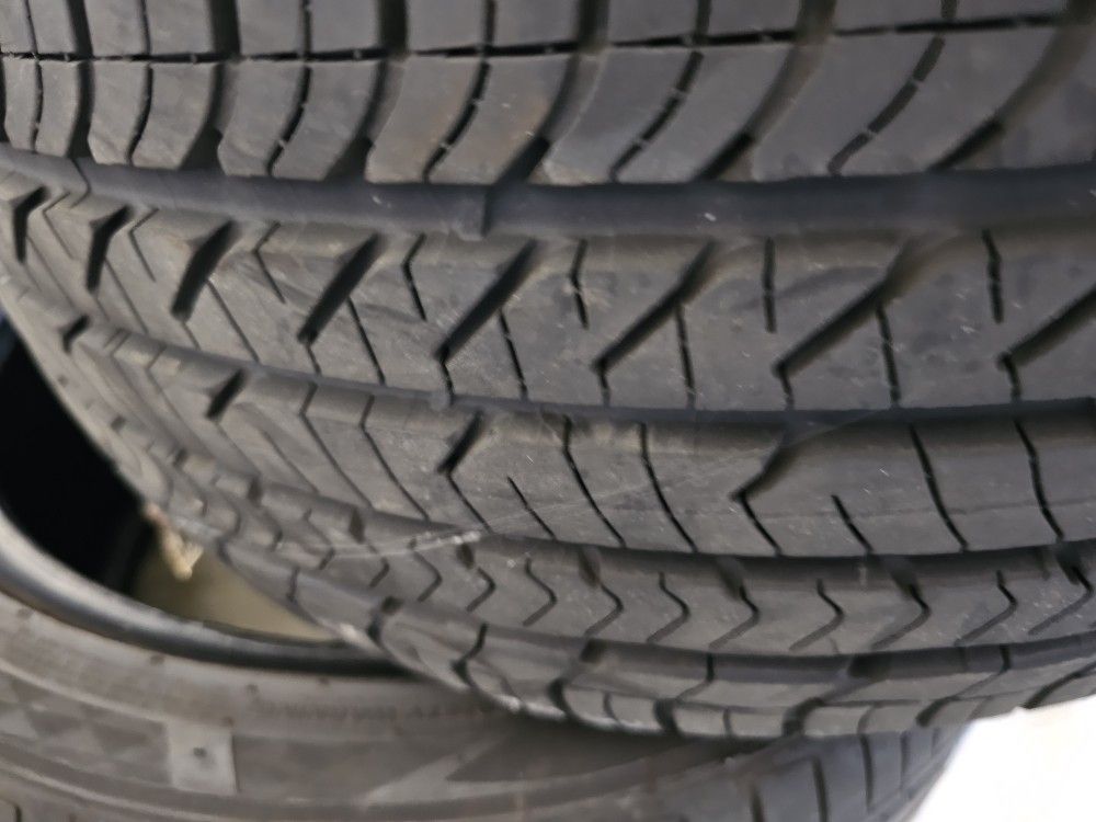 Pirelli Run Flat 225 40 R18