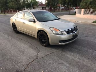 Nissan Altima