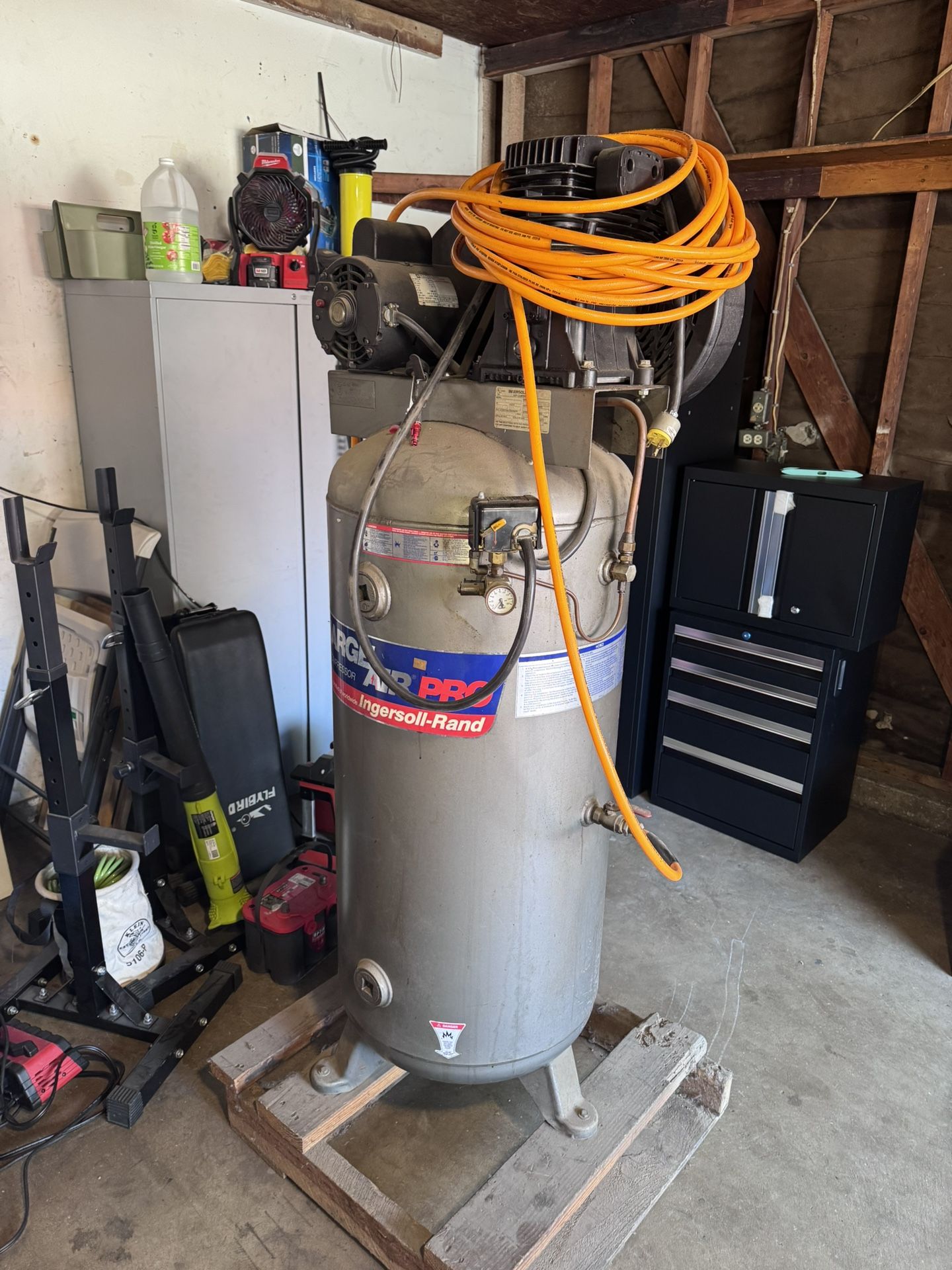 60 Lb Air Compressor