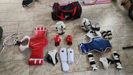 Taekwondo Full Gear Set SM & XS