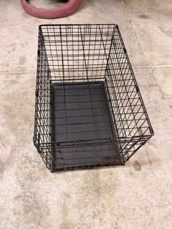Black Wire Dog Crate with Tray