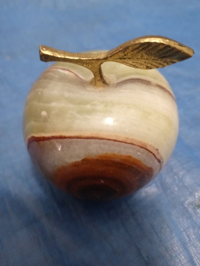 Apple Paperweight marble