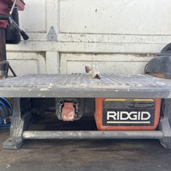 RIDGID 6.5-Amp 7 in. Blade Corded Table Top Wet Tile Saw