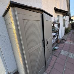 RUBBERMAID SHED 6’ PLUS Tall 