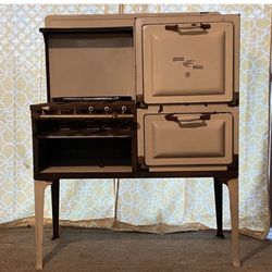 Antique Quick meal stove for Sale in Wynnewood, OK - OfferUp