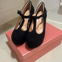 Mary Jane Wedges - Size 7