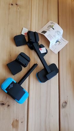 Clip tablet to your laptop monitor