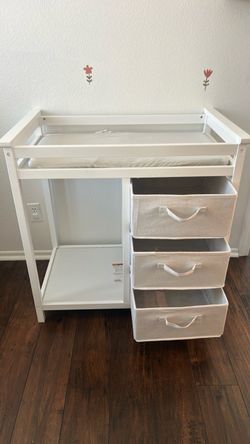 Baby changing table