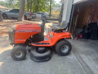 Husqvarna lth1742 riding mower