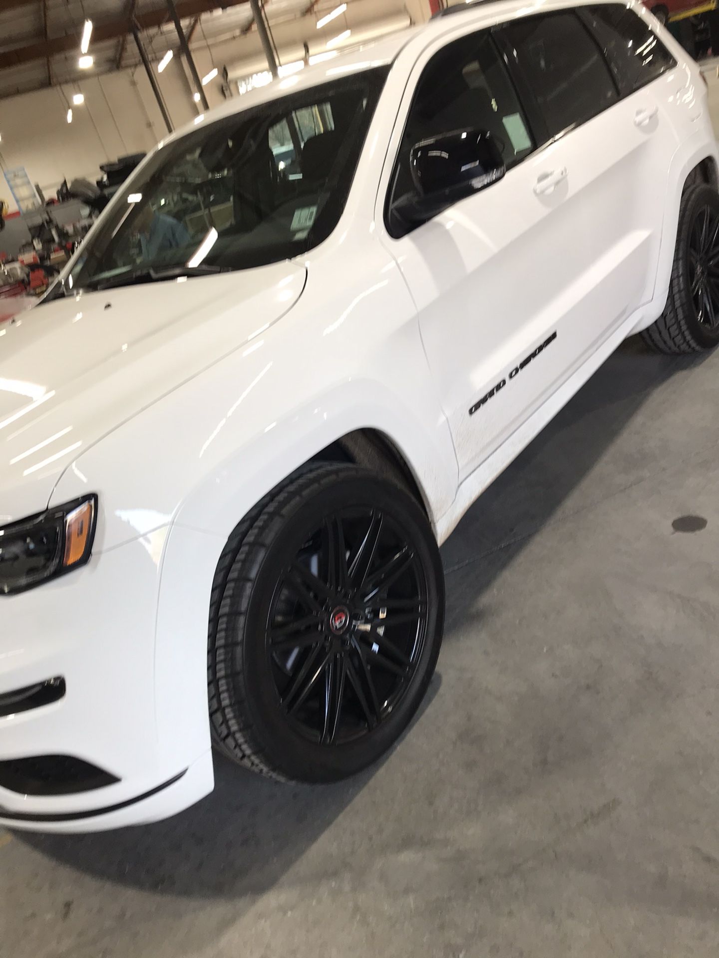 22” Black Rims With Tires and TP Sensors