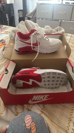 Nike Sneakers 