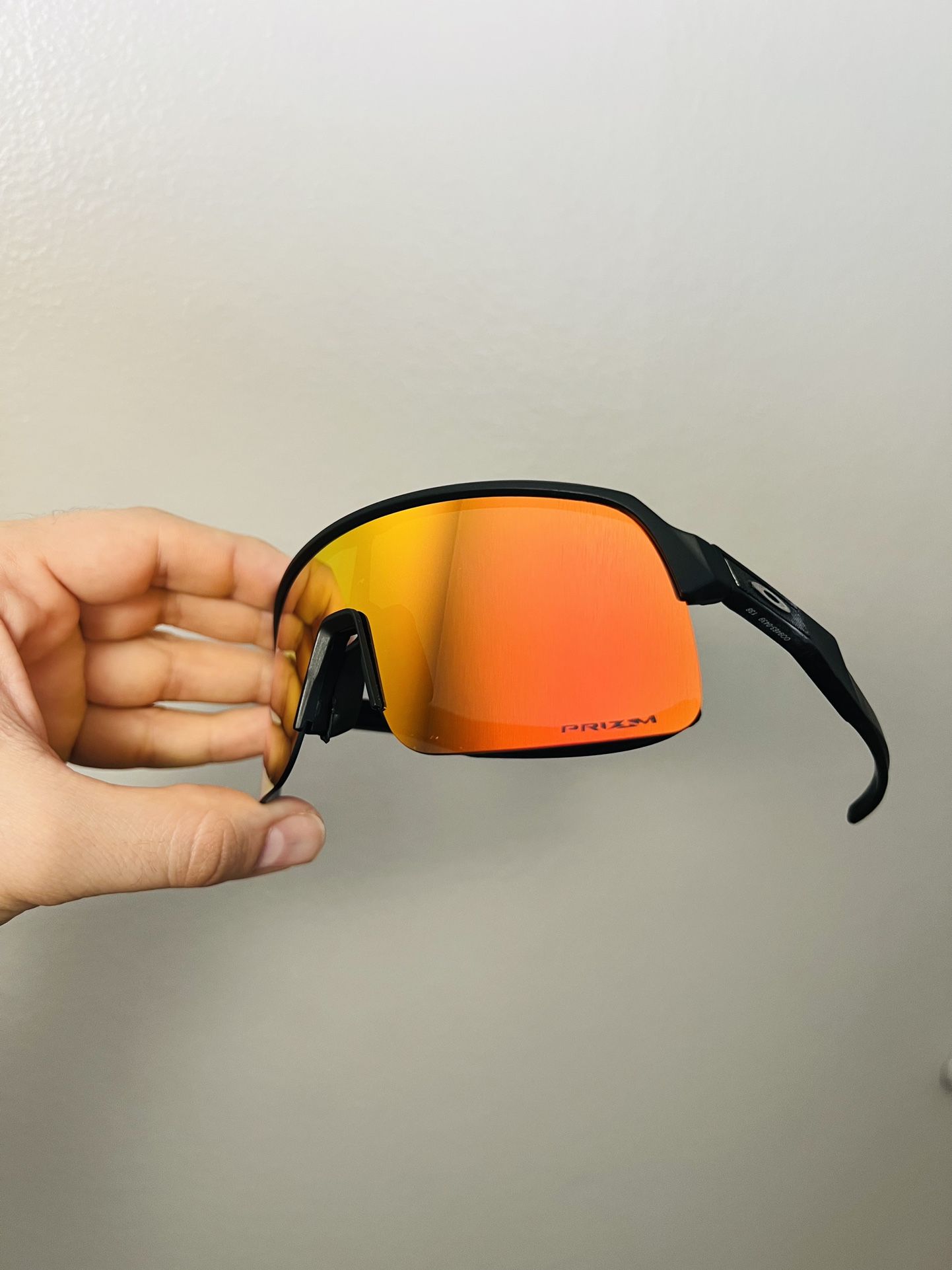 NEW Polarized PRIZM Oakley SUTRO LITE