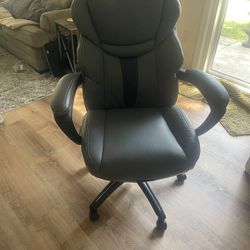 Wellness by design Grey office chair 