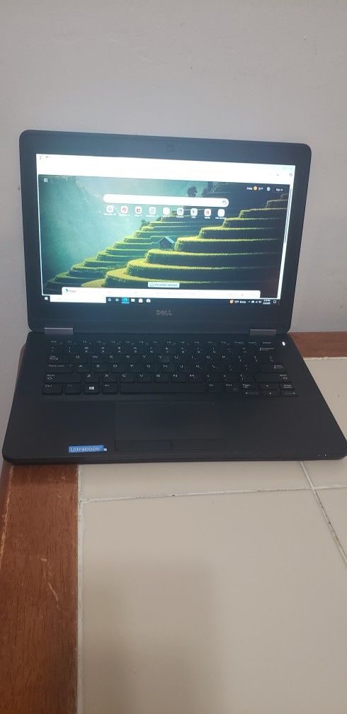 Dell Latitude E7270 Intel i7 2.80 Ghz 256 SSD 8Gig Ram Webcam