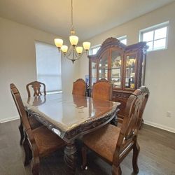 ASHLEY DINNING SET WITH CHINA CABINET