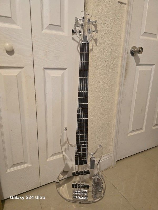 Bass Melody77