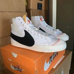 Brand new men's Nike Blazer Mid '77 JUMBO Black White Sail shoes size 10,10.5,11,11.5 and 12 available 