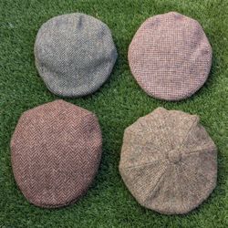 Lot of 4 Vintage Wool Tweed Caps Newsboy Flat Cap Styles Orvis Olney Hanna L.L.